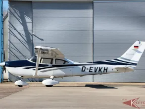 Cessna 182T Turbo Skylane Exterior