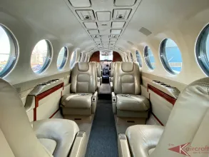 2001 Beechcraft King Air 350 Seats