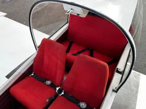 DR400, interior