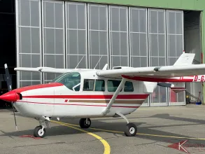 Cessna 337D exterior