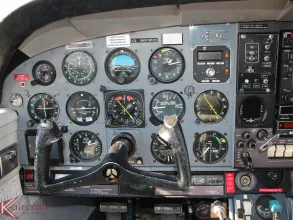 1977 Commander Cockpit5