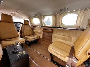 N79KF, interior