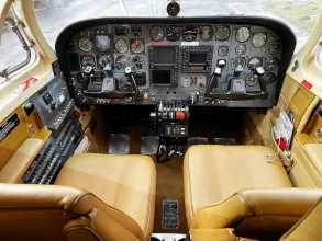N79KF, panel