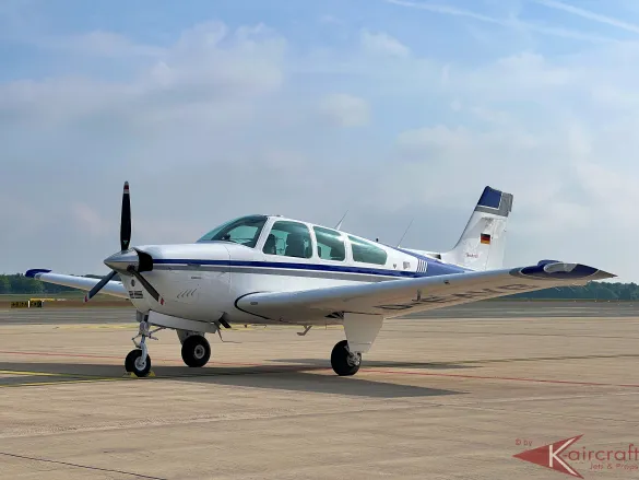 Beechcraft Bonanza F33A