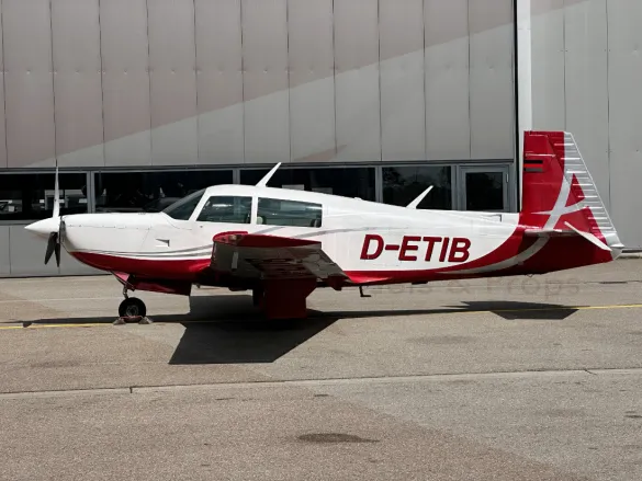Mooney M20K