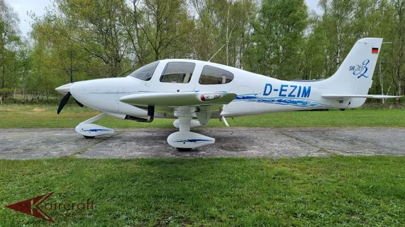 D-EZIM exterior