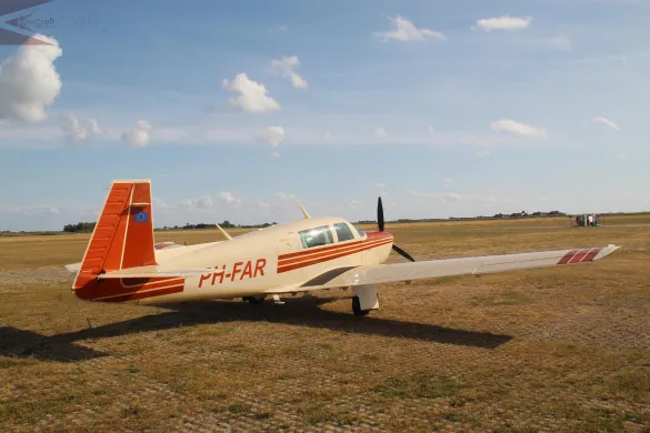PH-FAR