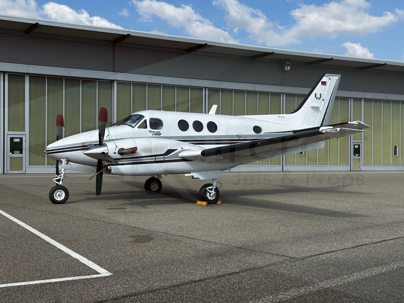 King Air C90B