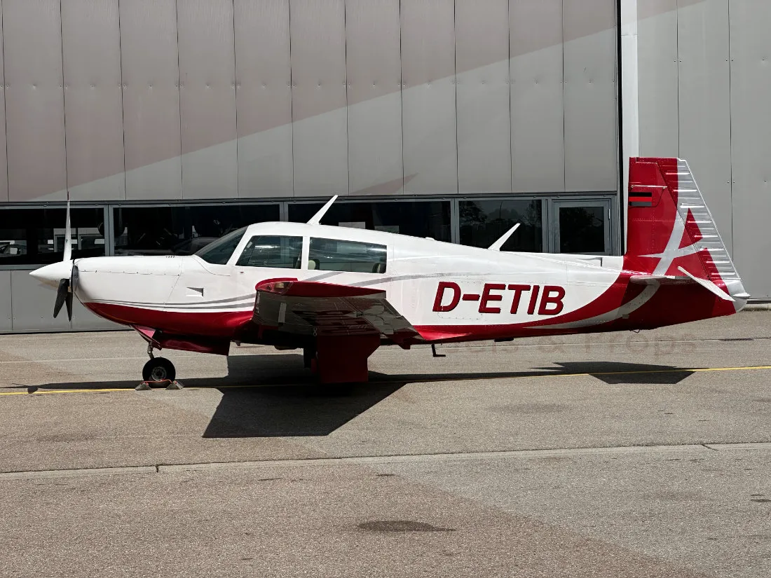 Mooney M20K