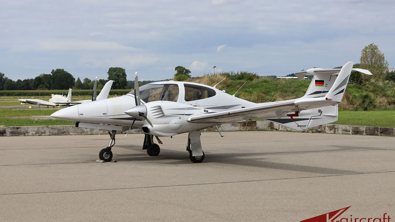 DA42